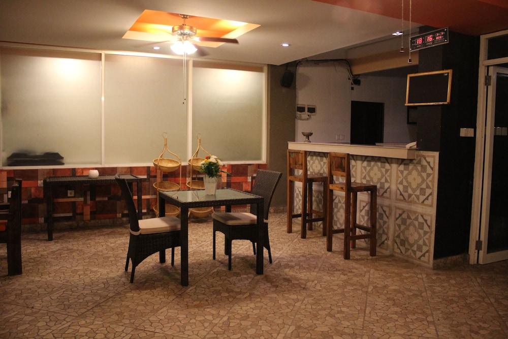 Mahatma Residence Denpasar  Ngoại thất bức ảnh